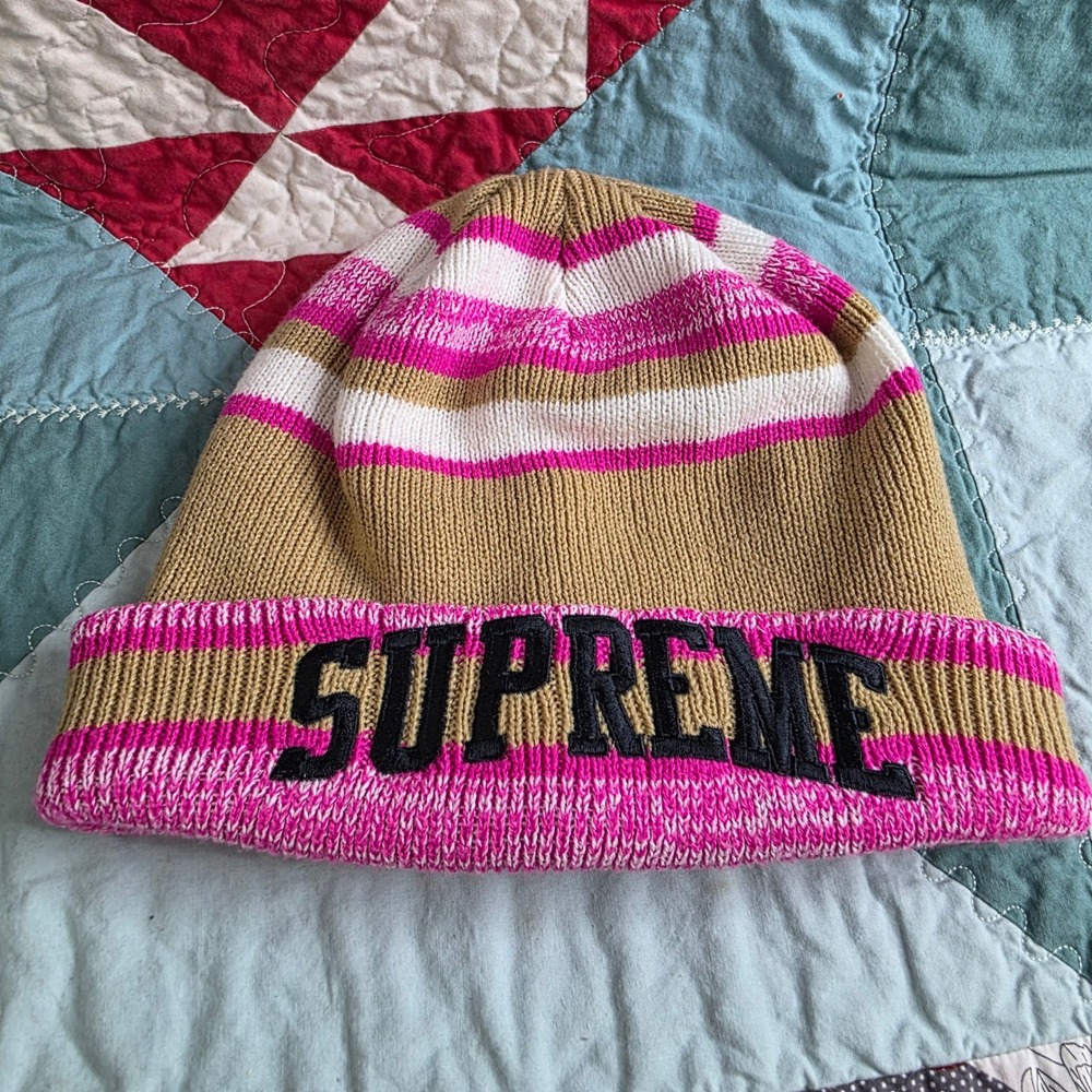 Supreme Heather Striped Beanie Tan Pink White Embroidered Logo Knit Hat